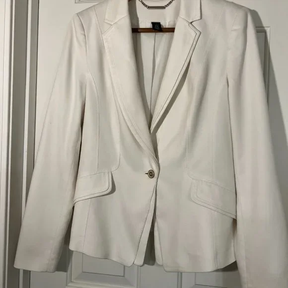 Elegant White Women's Blazer - Picture 6 of 6